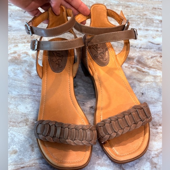 Women’s SPERRY GOLD CUP Vivian heeled leather sandal- Size 8.5 - Picture 5 of 11